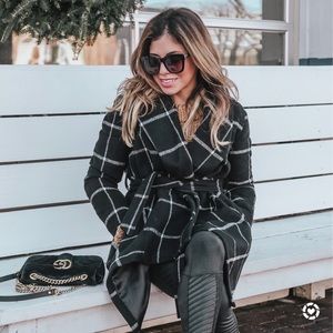 Chicwish - Prairie Grid Rabato Coat in Black (XS)